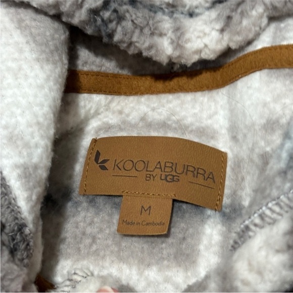 Koolaburra by UGG Women's Top Brushed Back Sherpa Hoodie plaid Size Medium - Picture 6 of 10